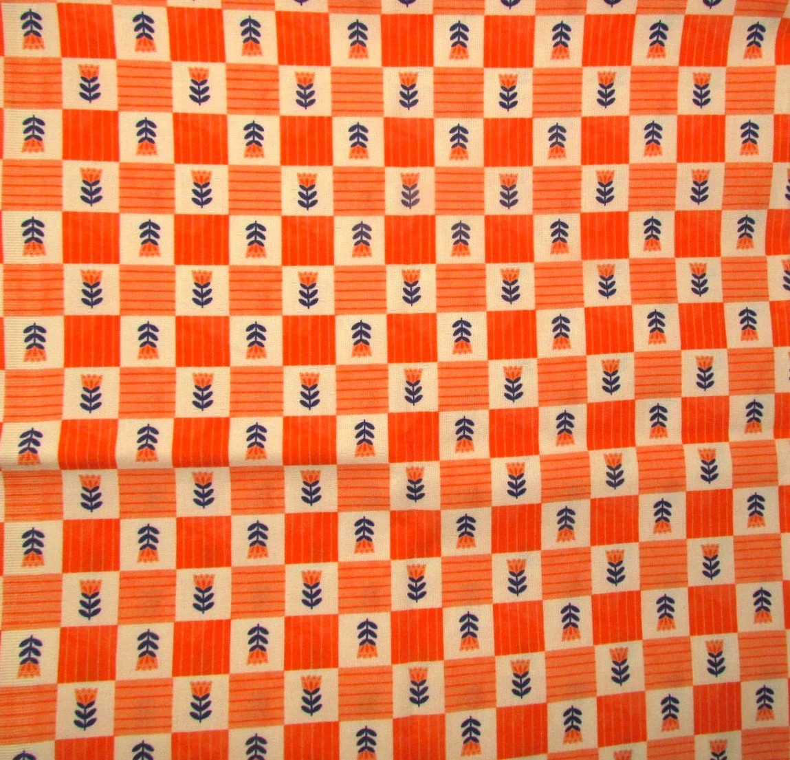 Windham Folky Chicken Tulip Check in Coral