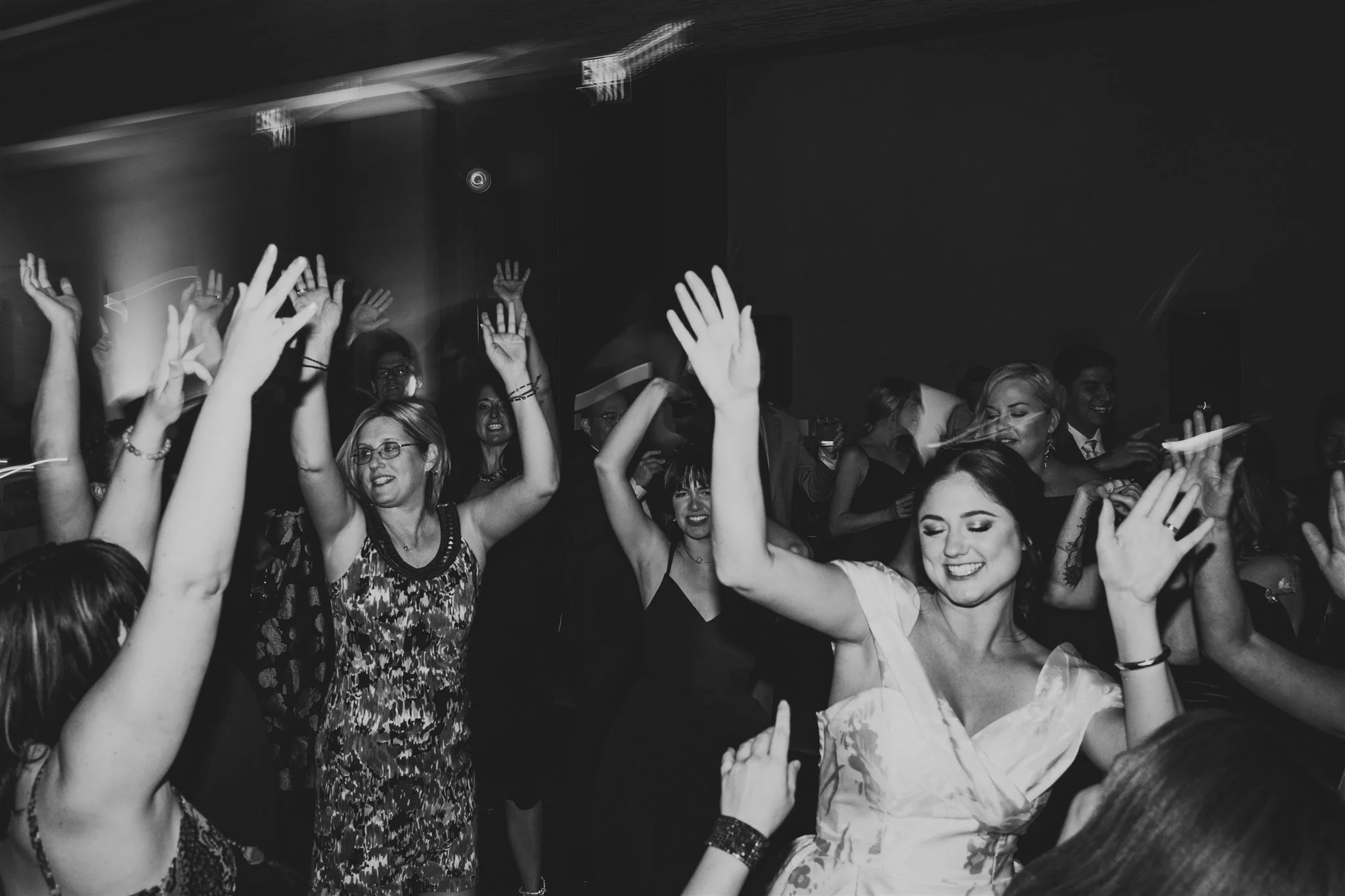 2021.11.13-Emily.Roger.Wedding-AndyCarriePhoto-714.jpg