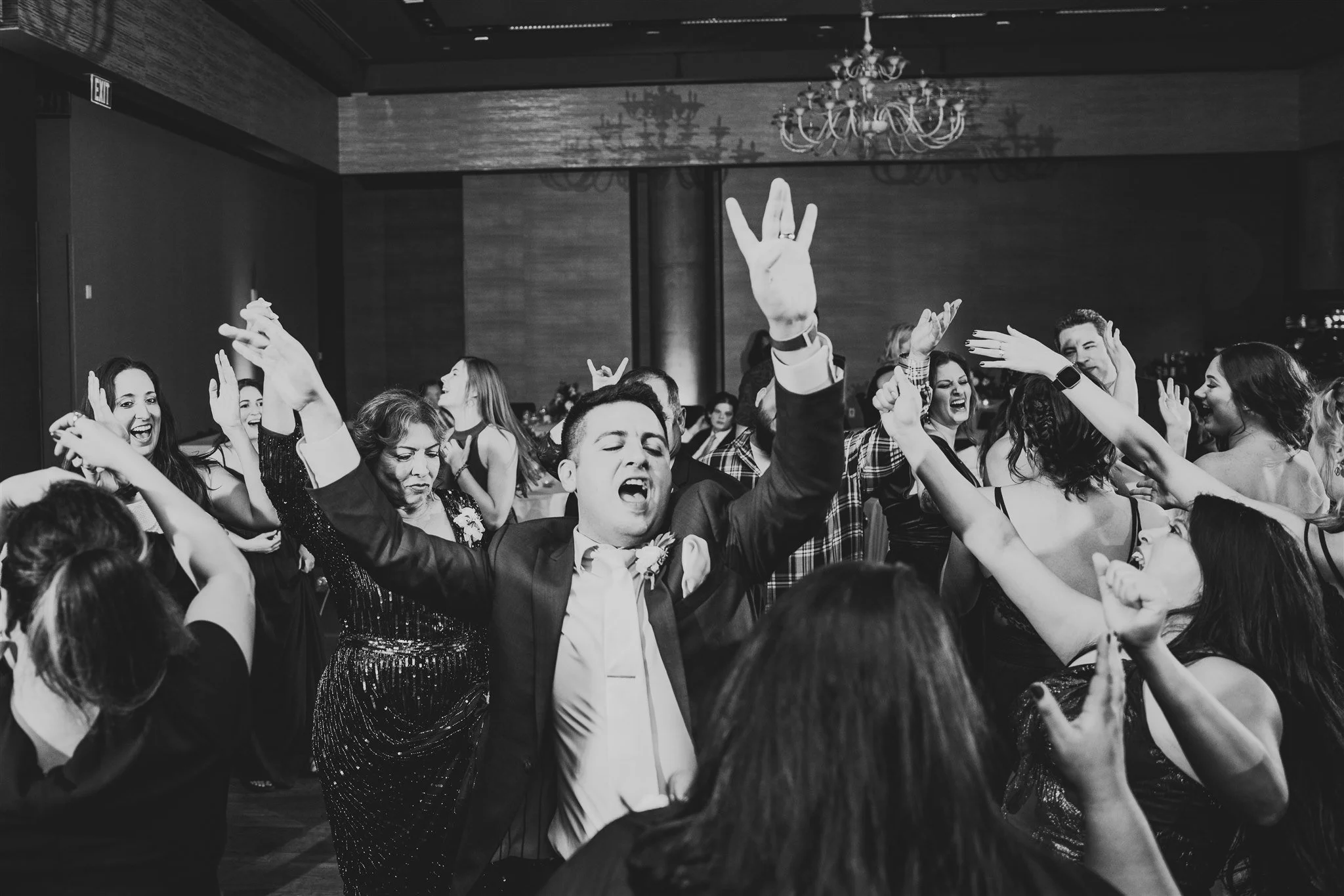 2021.11.13-Emily.Roger.Wedding-AndyCarriePhoto-859.jpg
