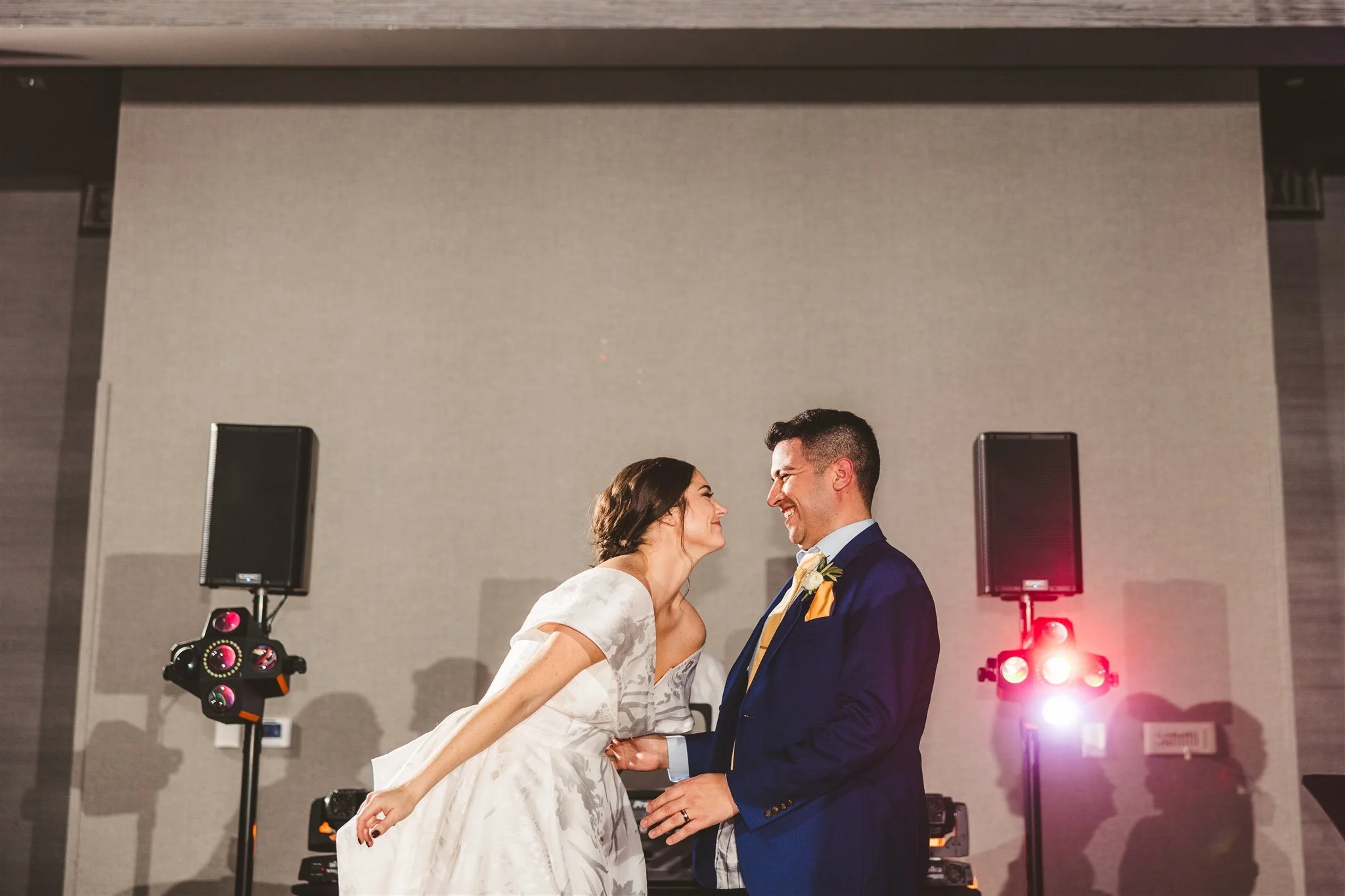 2021.11.13-Emily.Roger.Wedding-AndyCarriePhoto-829.jpg