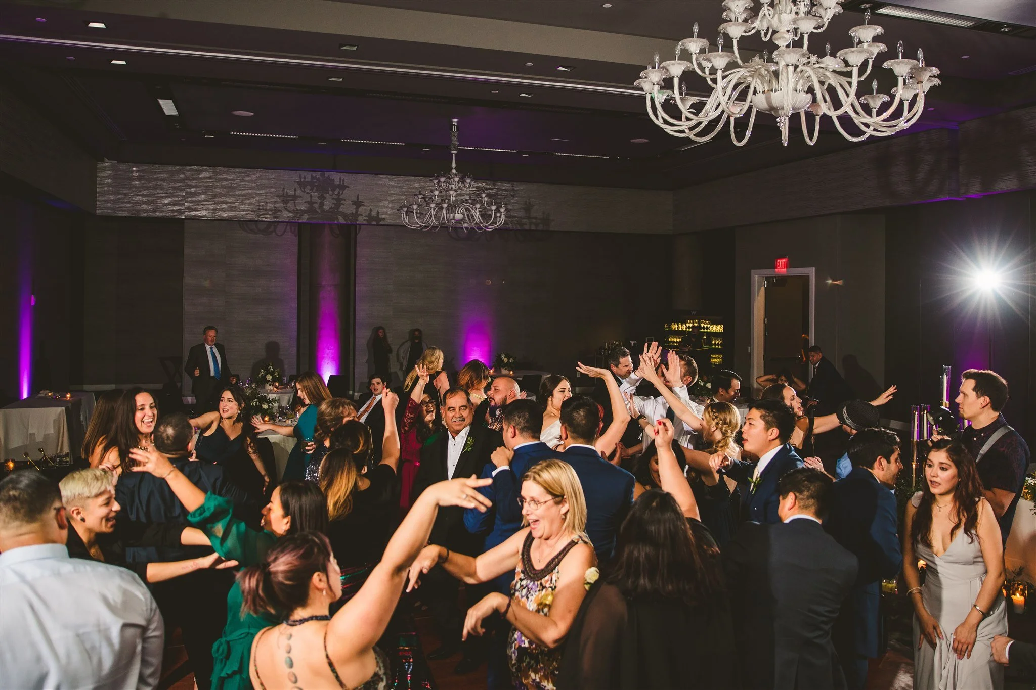 2021.11.13-Emily.Roger.Wedding-AndyCarriePhoto-860.jpg