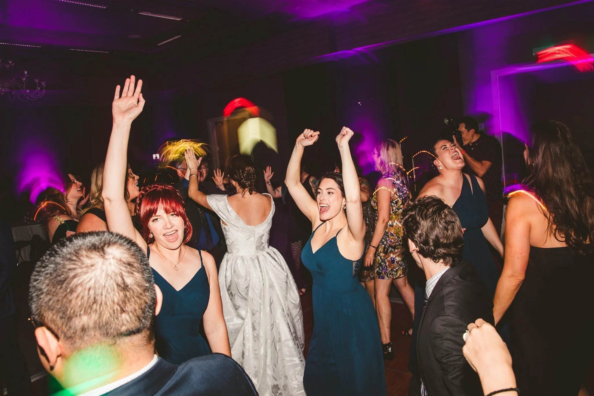 2021.11.13-Emily.Roger.Wedding-AndyCarriePhoto-718.jpg