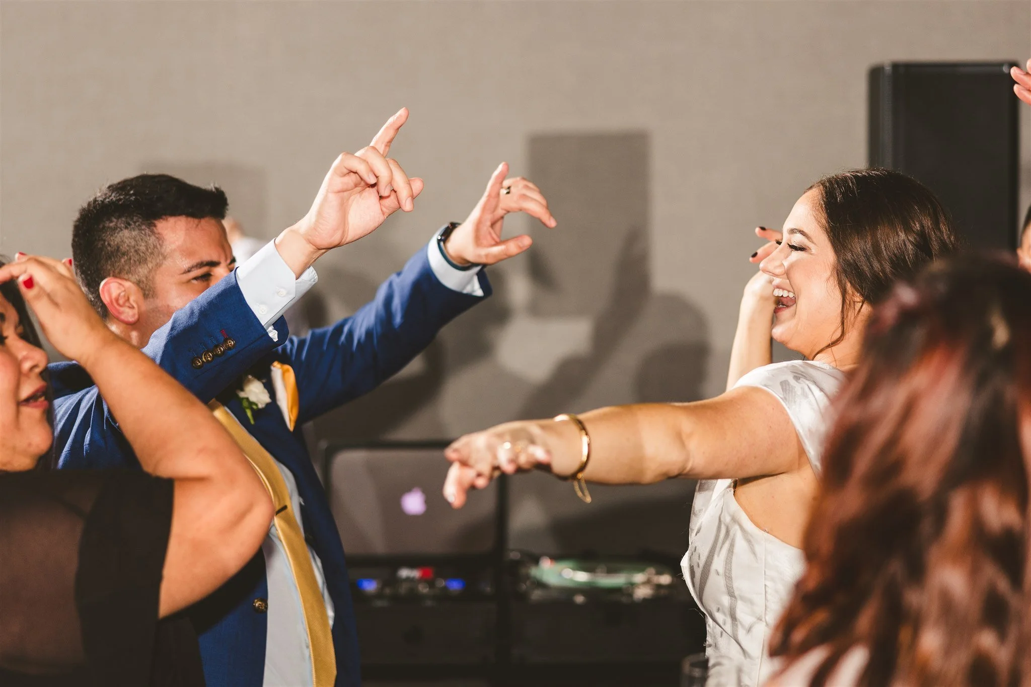 2021.11.13-Emily.Roger.Wedding-AndyCarriePhoto-824.jpg