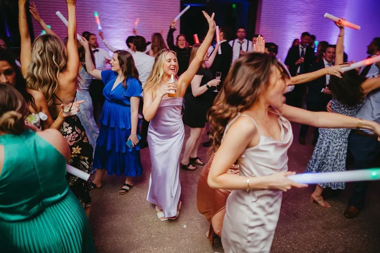 Austin-Wedding-DJ-37.webp