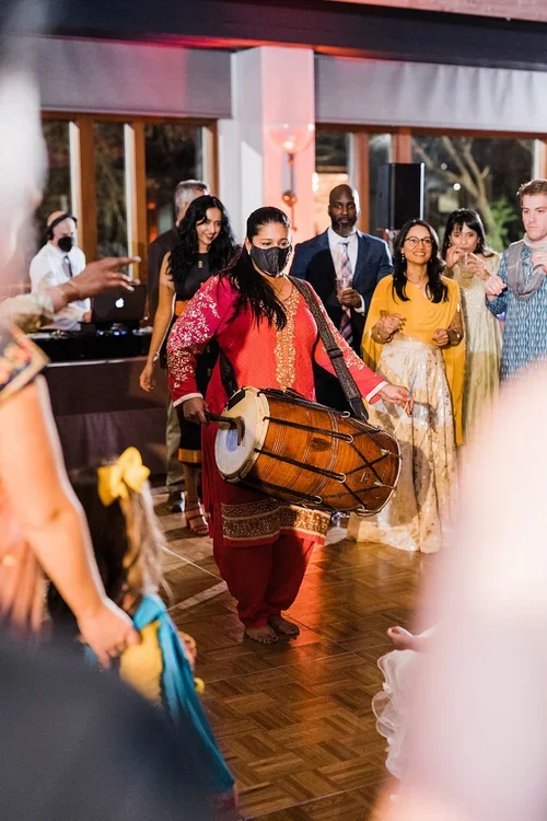 Austin-Wedding-DJ-12.webp