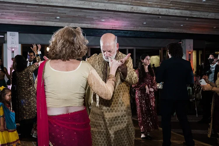 Austin-Wedding-DJ-28.webp