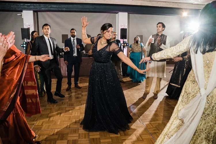 Austin-Wedding-DJ-36.webp
