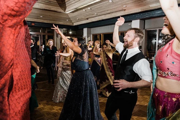 Austin-Wedding-DJ-45.webp