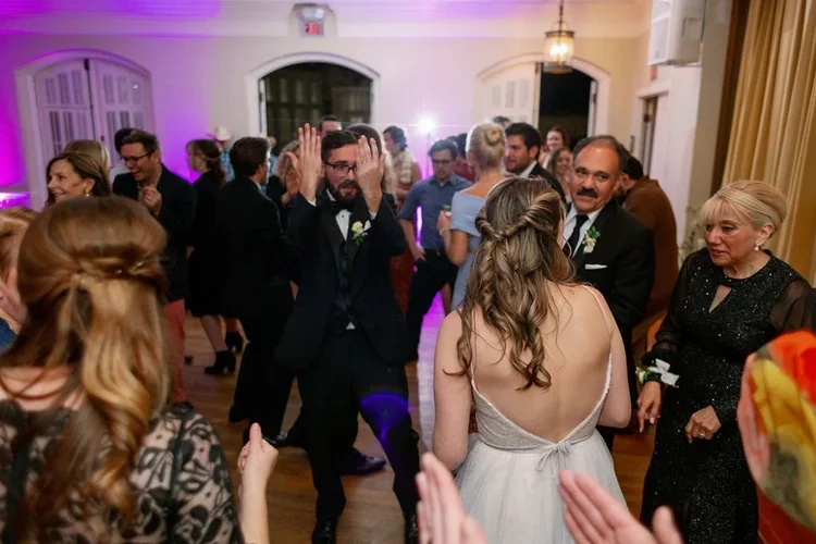 Austin-Wedding-DJ-5.webp