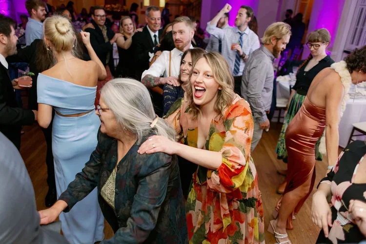 Austin-Wedding-DJ-10.webp