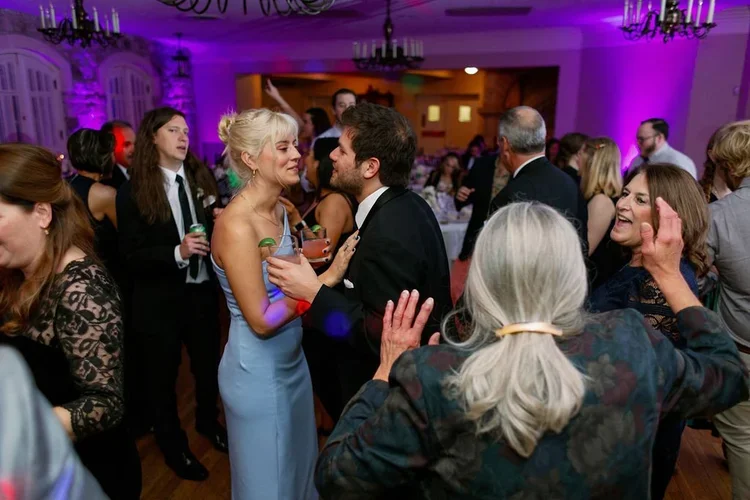 Austin-Wedding-DJ-13.webp