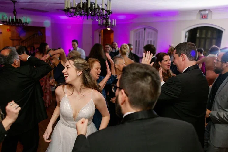 Austin-Wedding-DJ-15.webp