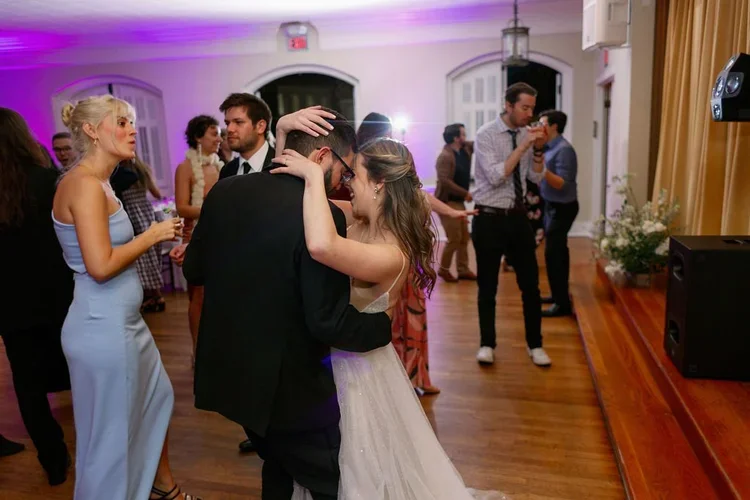 Austin-Wedding-DJ-18.webp