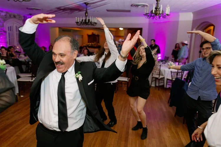 Austin-Wedding-DJ-26.webp
