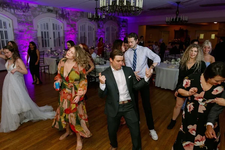 Austin-Wedding-DJ-31.webp