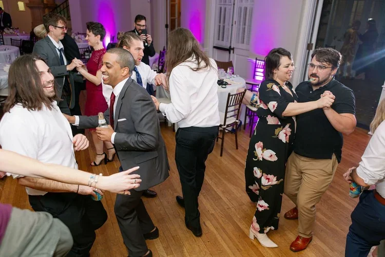 Austin-Wedding-DJ-32.webp