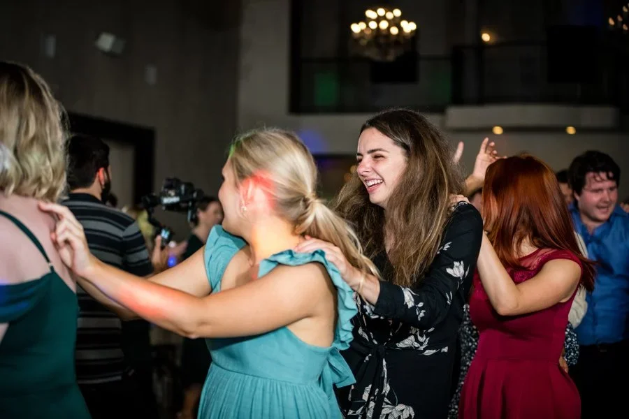 Austin-Wedding-DJ-16.webp