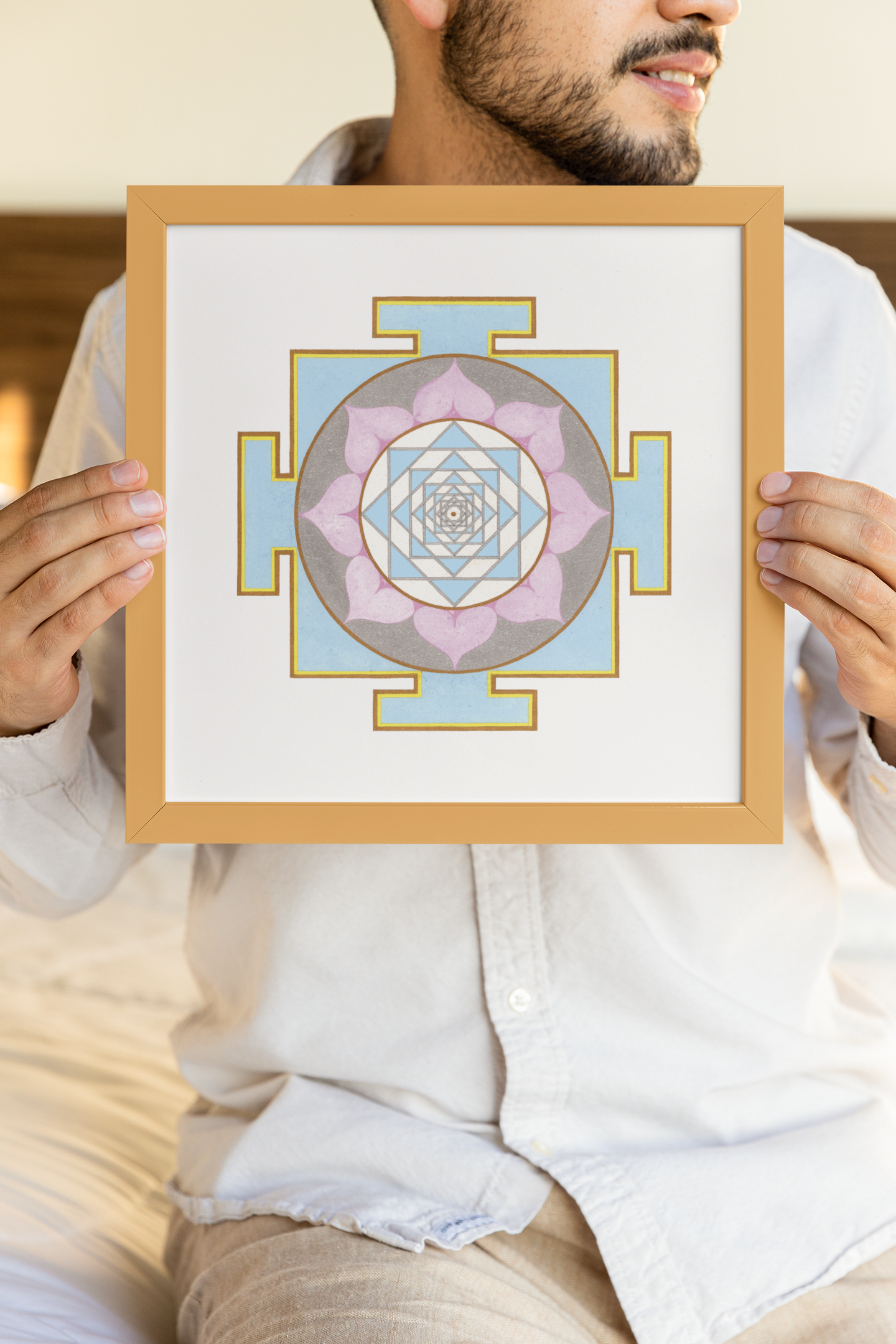7.VENUS-mockup.png