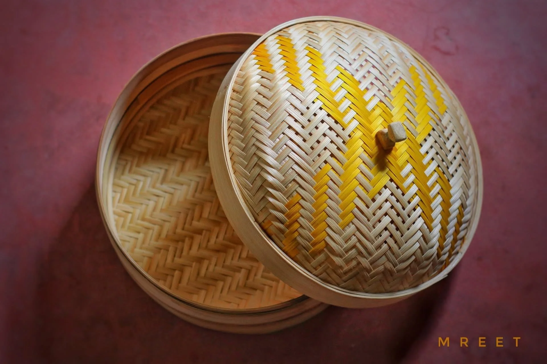 Bamboo Momo Box