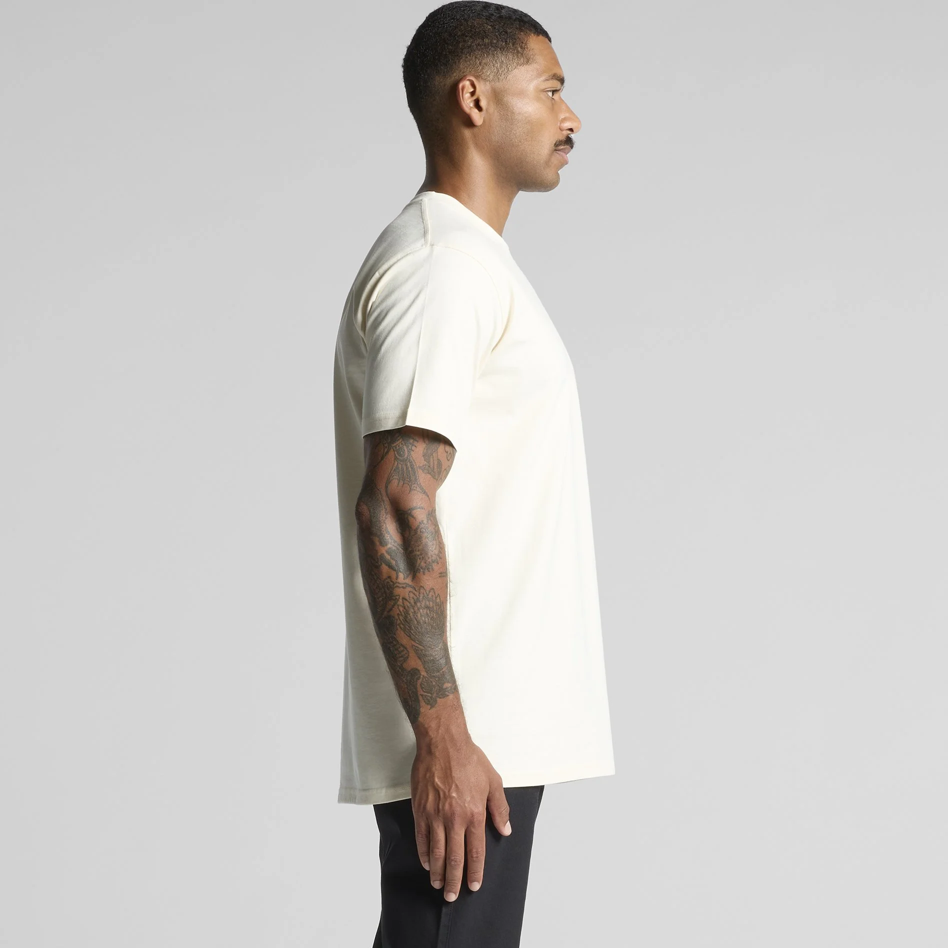 5026_CLASSIC_TEE_SIDE.jpg