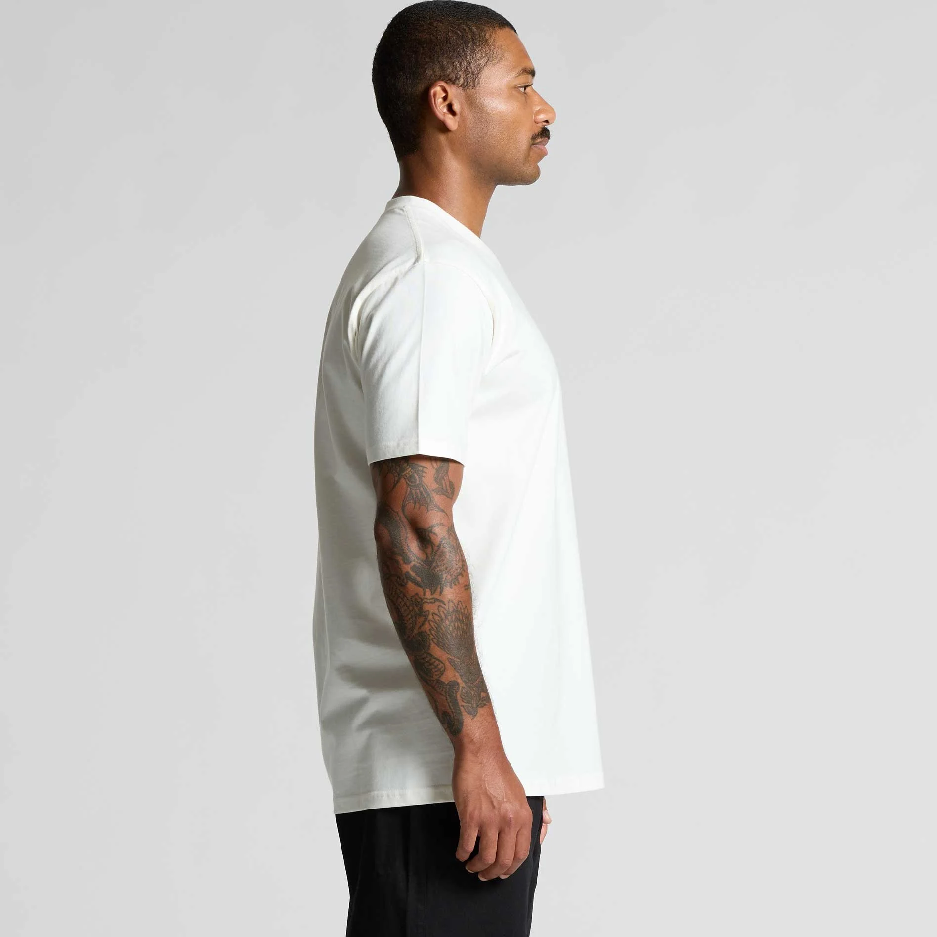 5026G_CLASSIC_ORGANIC_TEE_SIDE.jpg