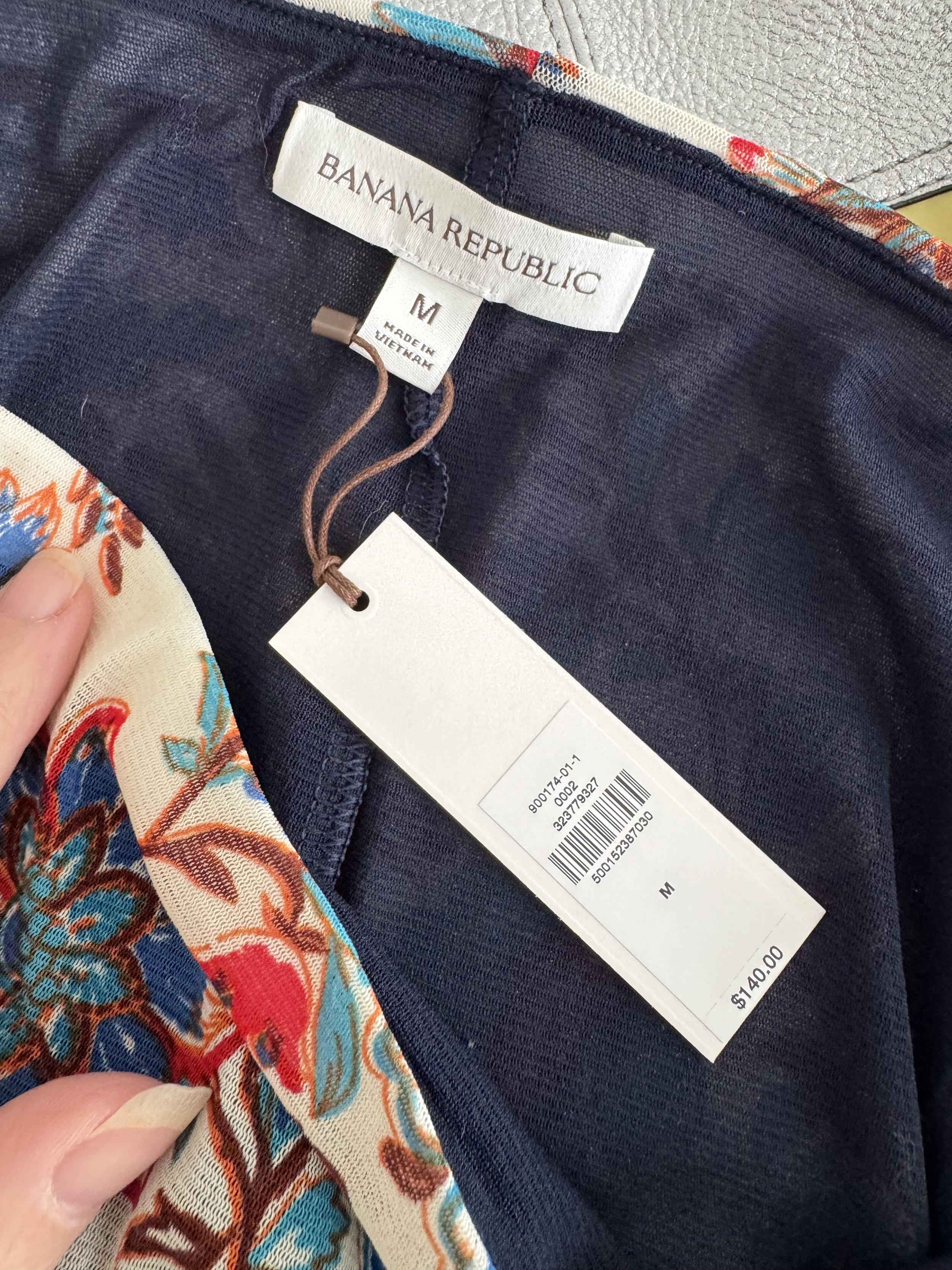 Banana Republic Floral Skirt Pic 6.jpeg