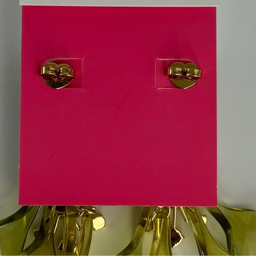 KS Rooftop Garden Pearl Earrings Pic 5.jpg