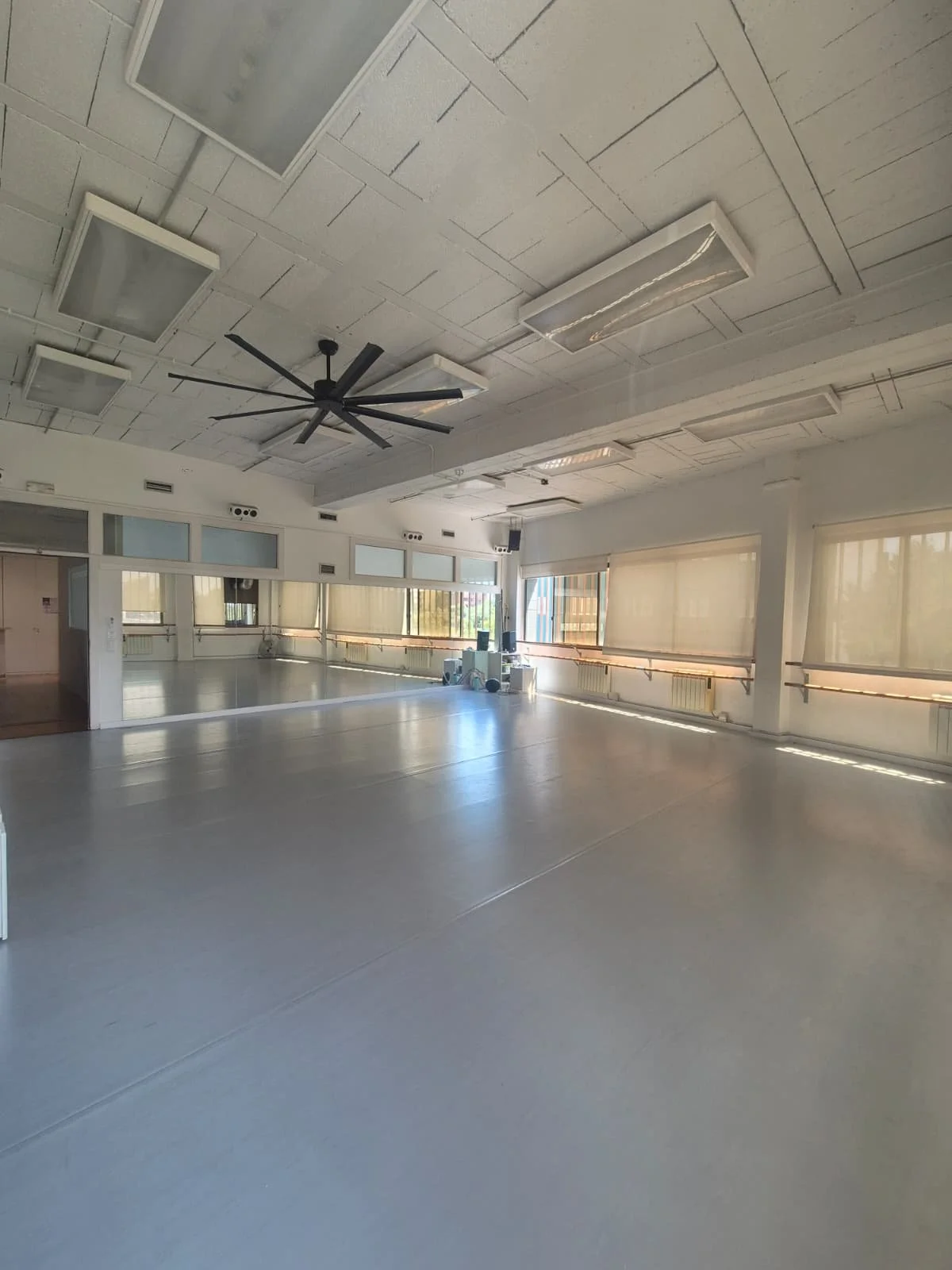 Sala West End de Violeta Performing Arts, sala de dansa de 70 m² de lloguer a Sant Cugat del Vallès.