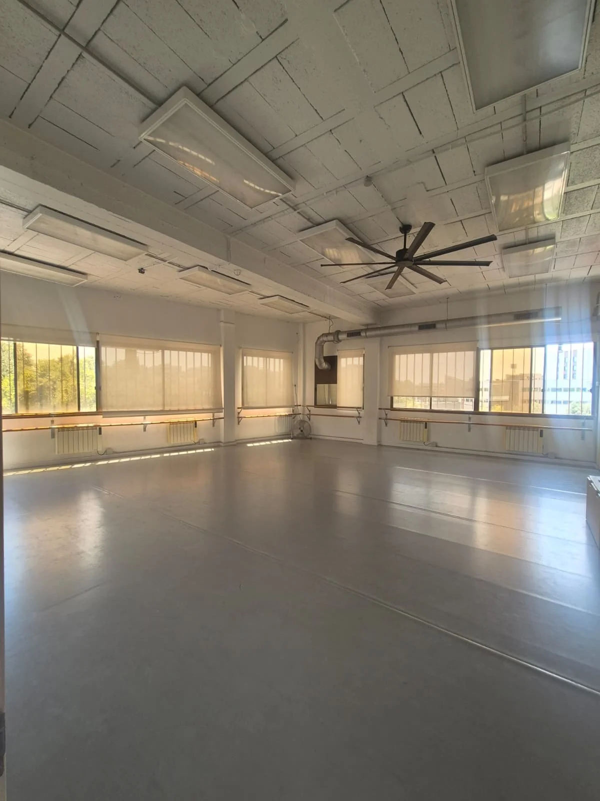 Sala West End de Violeta Performing Arts, sala de dansa de 70 m² de lloguer a Sant Cugat del Vallès.