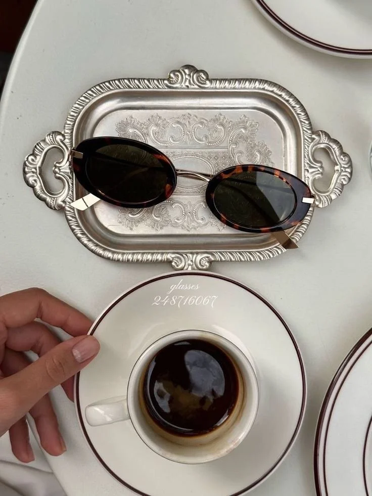 The Best Sunglasses for Your Face Shape: A Guide That Actually Makes Sense