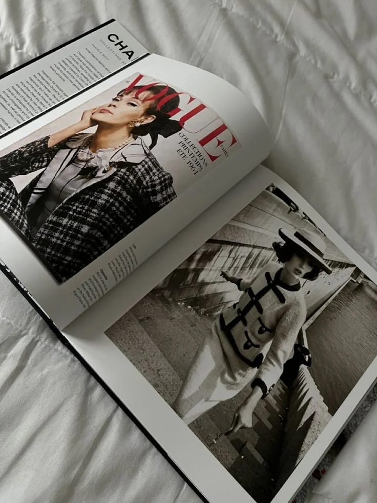 15 Best Fashion Books for Fashion Lovers: A Curated Reading List