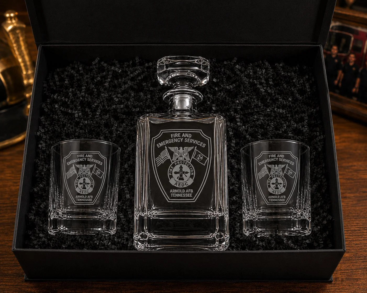 decanter in box.jpg