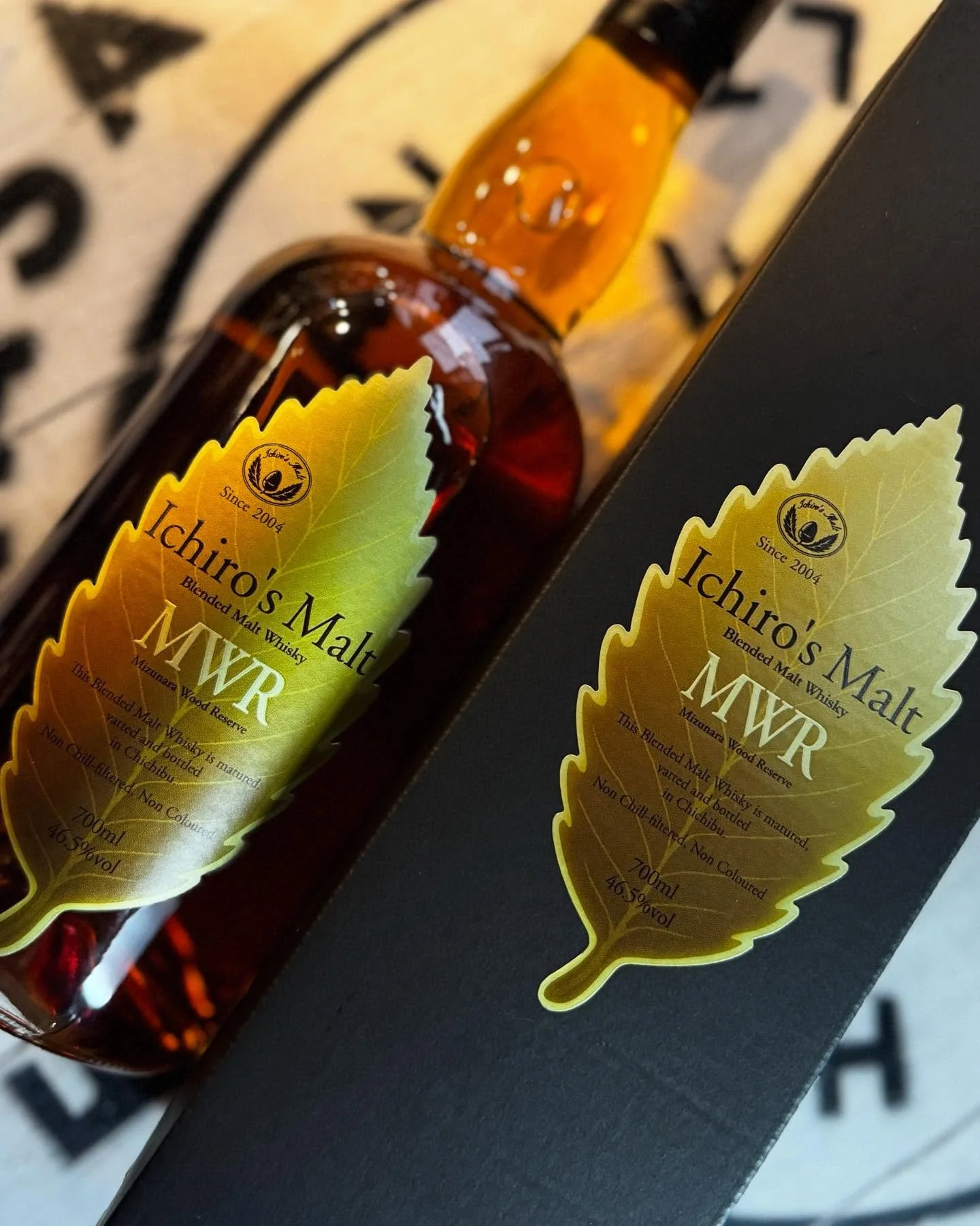 putting the spotlight on something a bit different🥃 @ichirosmalt MWR is a blend of malts from the legendary Ichiro Akuto. This dram features whisky matured in Mizunara, a Japanese oak, giving it a unique fragrance similar to incense. Mizunara is onl