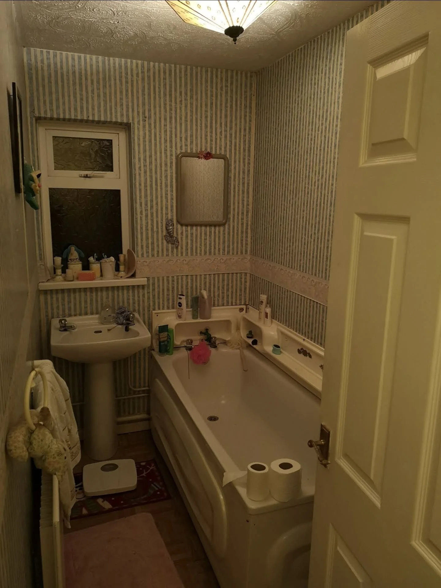 bath 1.jpeg