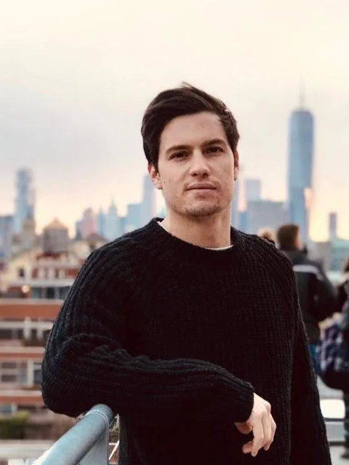 Maximiliano Novoa is a Brand Strategist with over 10 years of experience helping companies like Amazon, American Express, and Volvo grow
