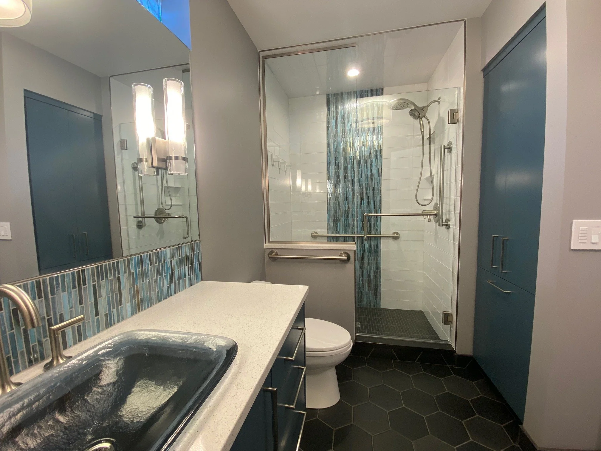 LL BATH 1.jpeg