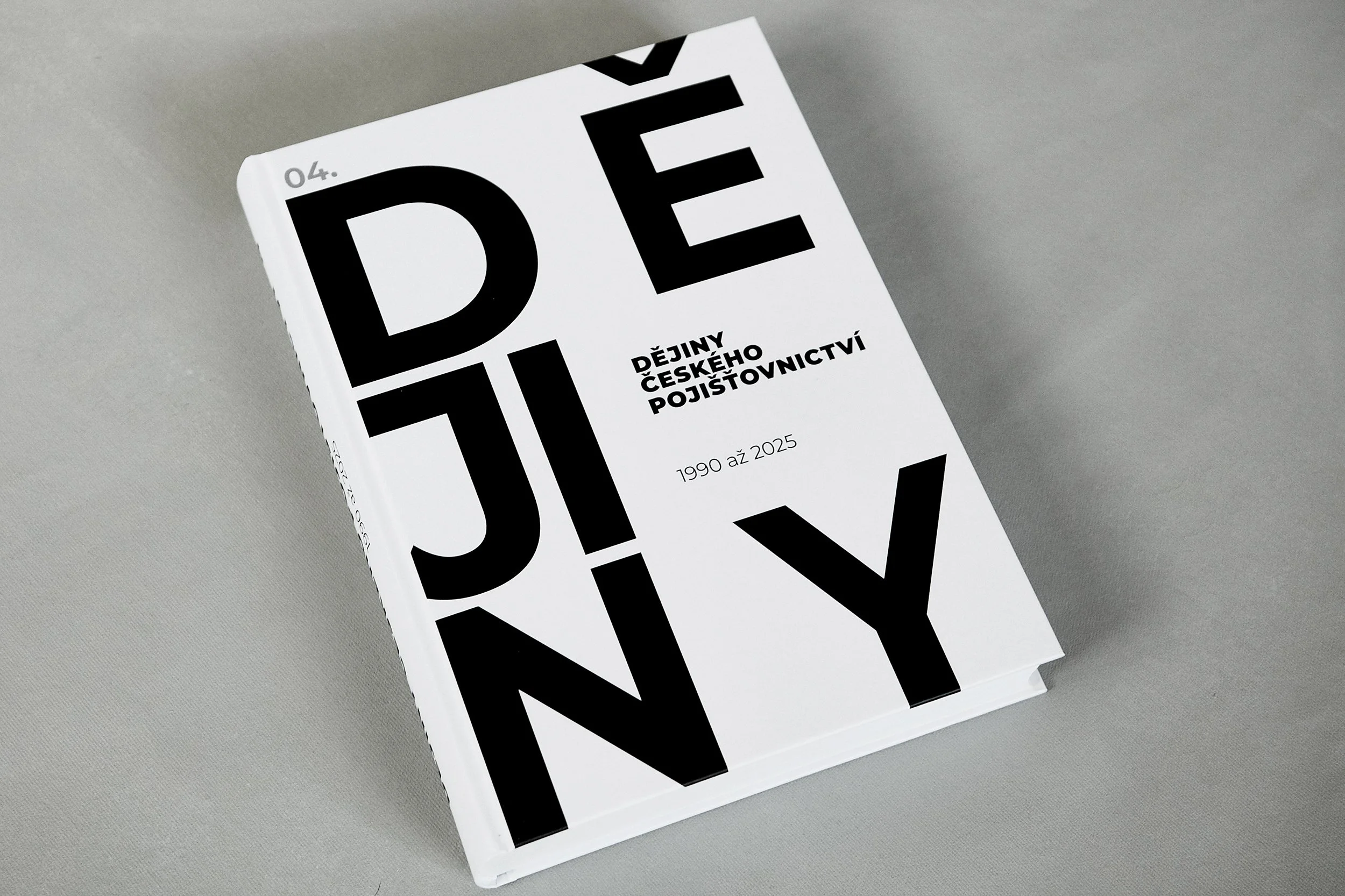 Czech Insurance Association / Book Design