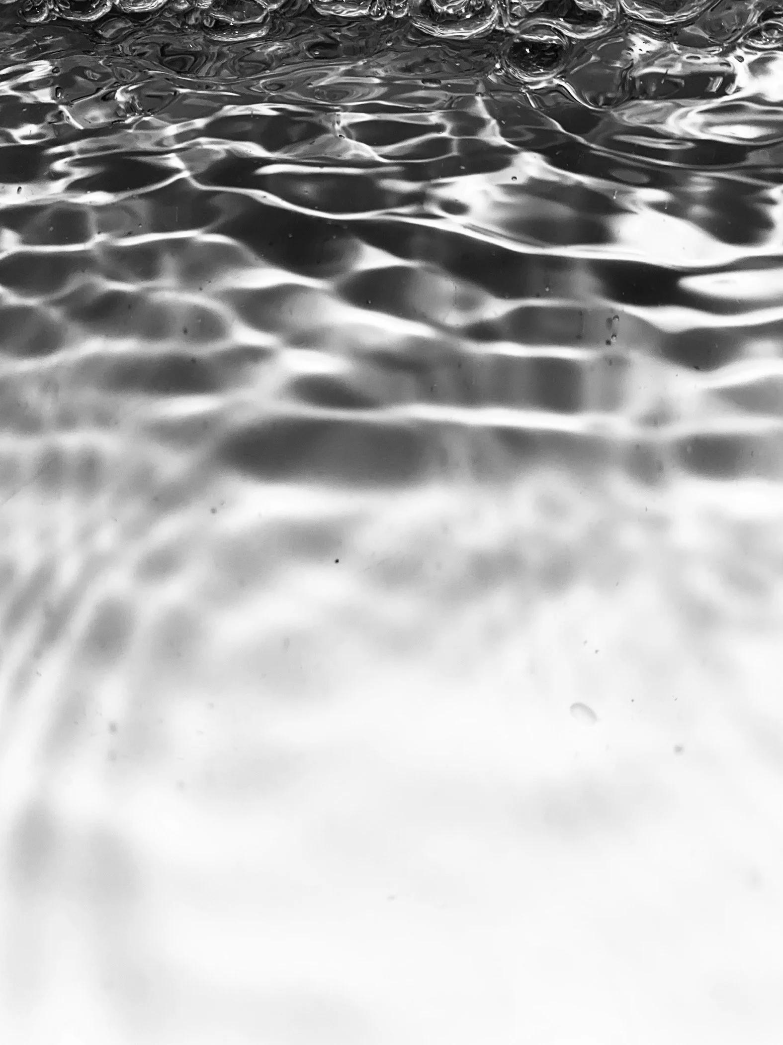 Yuchen Li: Visualising Fragments of Traumatic Memory through photography 