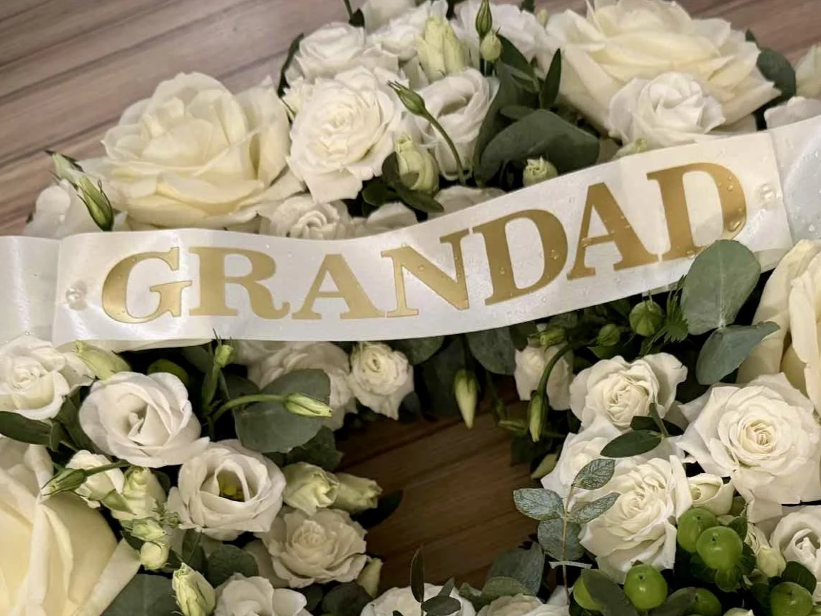 Ribbon lettering