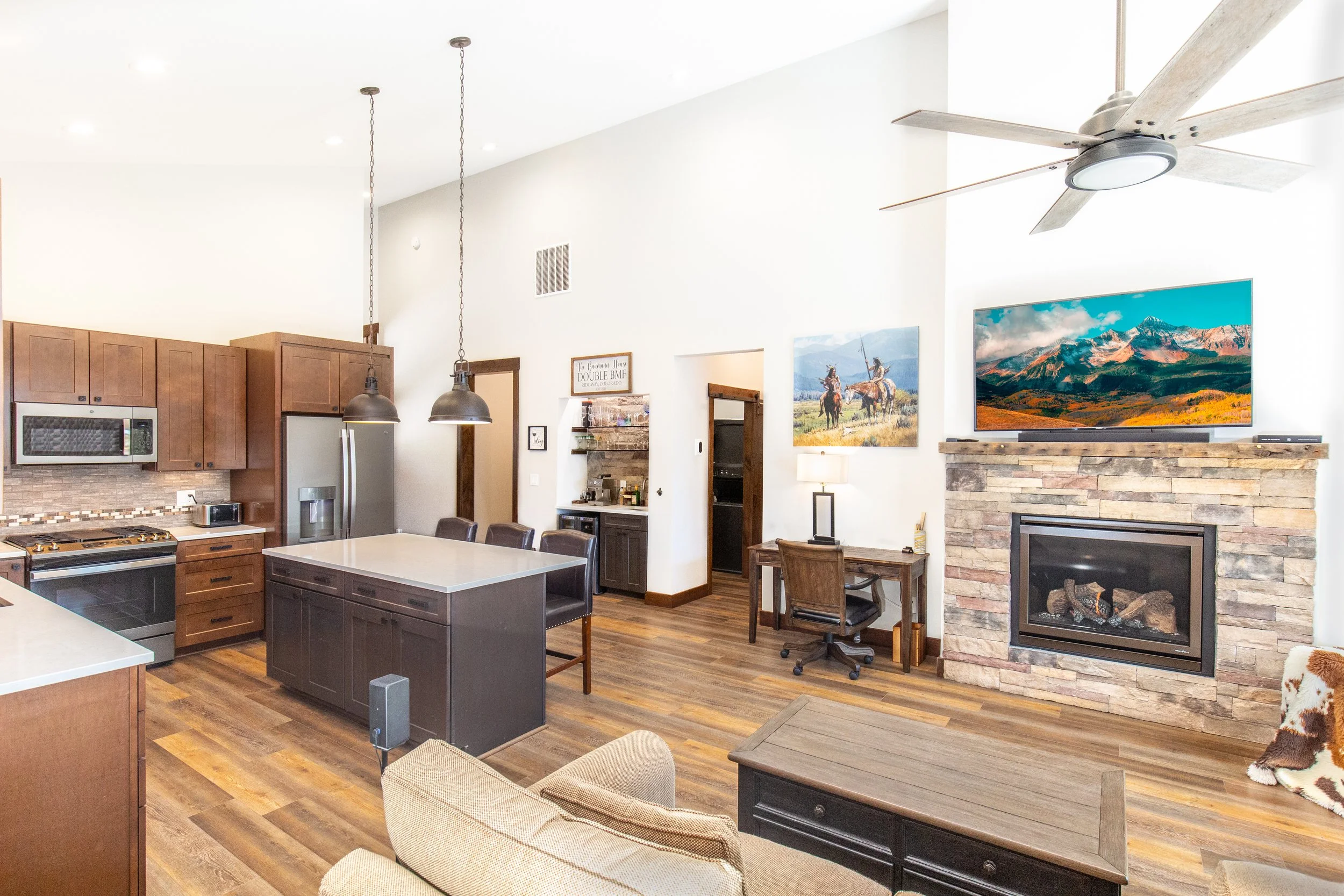kitchen11-.jpg
