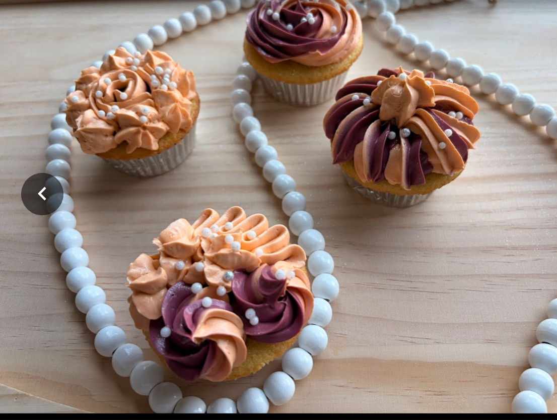 Custom Frosted Cupcakes
