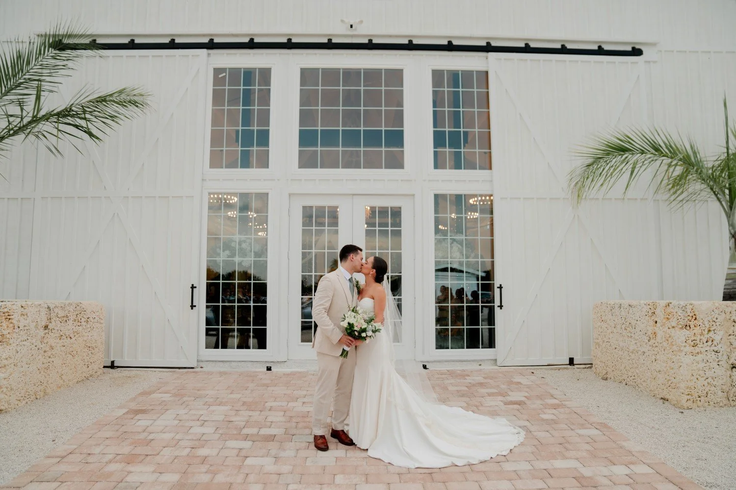 PineiroPhotoFilm_MiamiFlorida_WeddingPhotographerVideographer_29.jpg