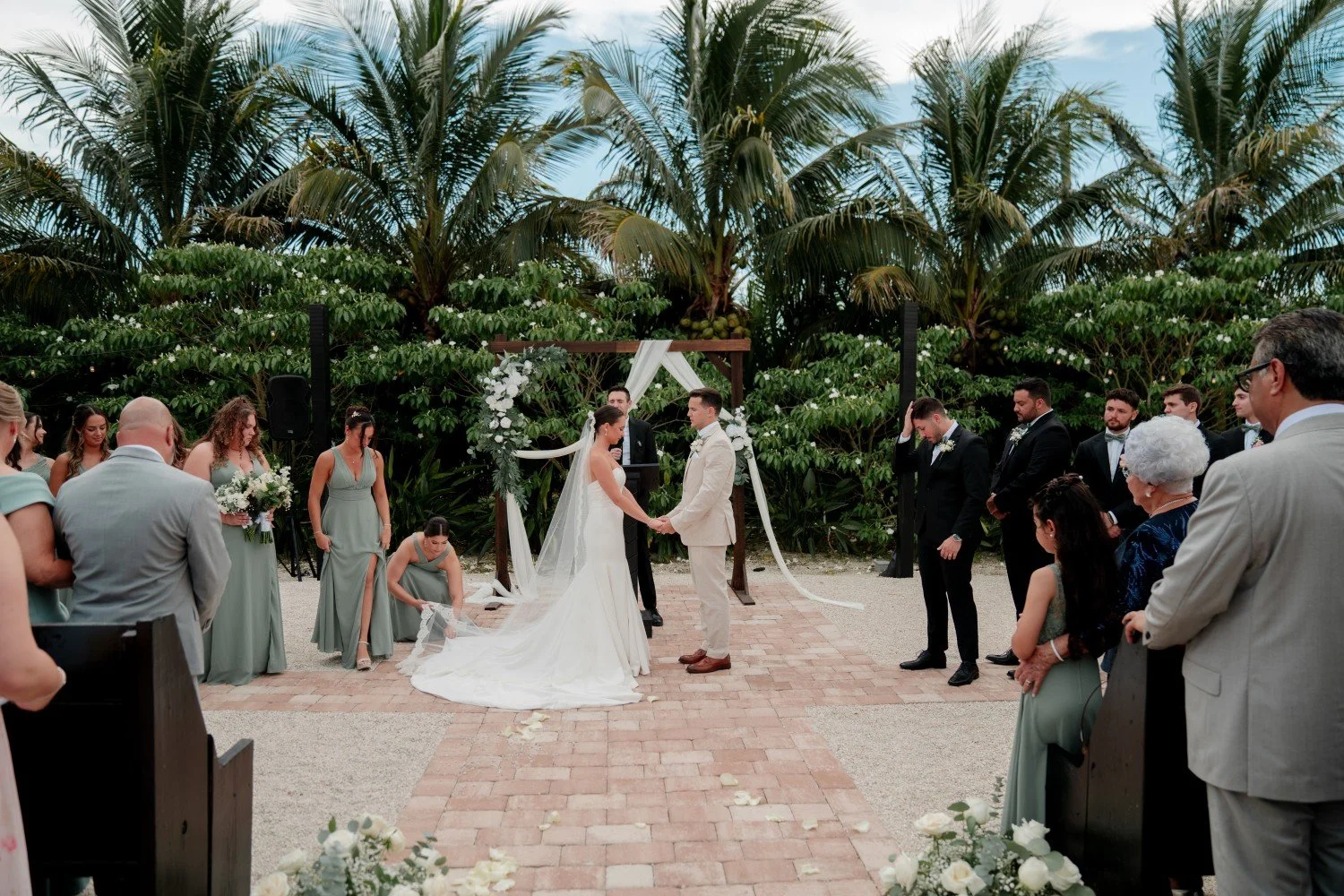 PineiroPhotoFilm_MiamiFlorida_WeddingPhotographerVideographer_21.jpg