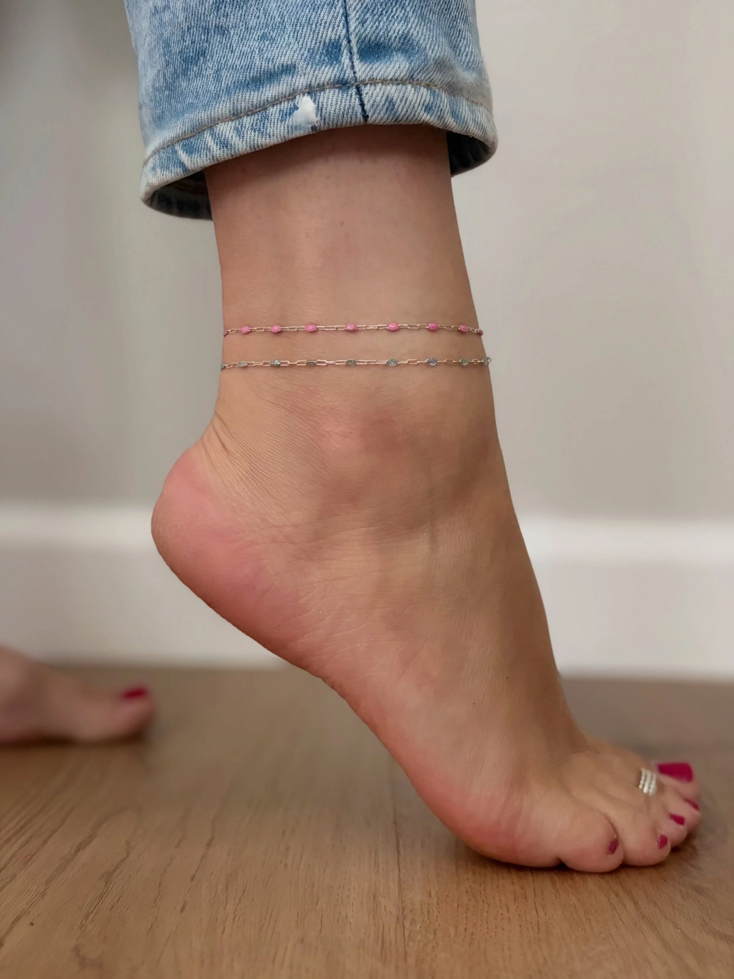 Summer is anklet season and it&rsquo;s not over yet! ☀️

LOVE this sterling silver stack with enamel beads.
Blue for her son, pink for her daughter! 💙💗

Get yours before summer is over!  Host our next party or public event.  DM for details 

#perma