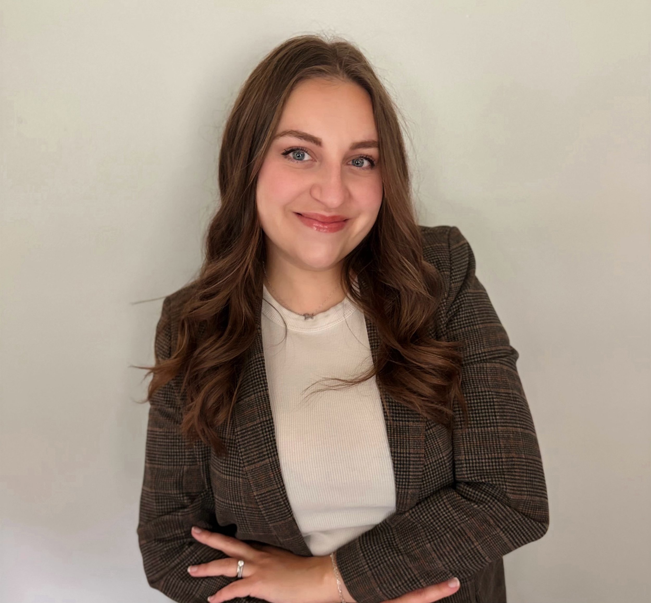 Introduction time ✨

Hi!  I&rsquo;m Angelina the owner, and AMK, behind Always AMK - Permanent Jewelry.  I&rsquo;m a wife and mother of two, local to Rochester, NY.  After years of juggling working part time and being a stay at home mom, I was needin