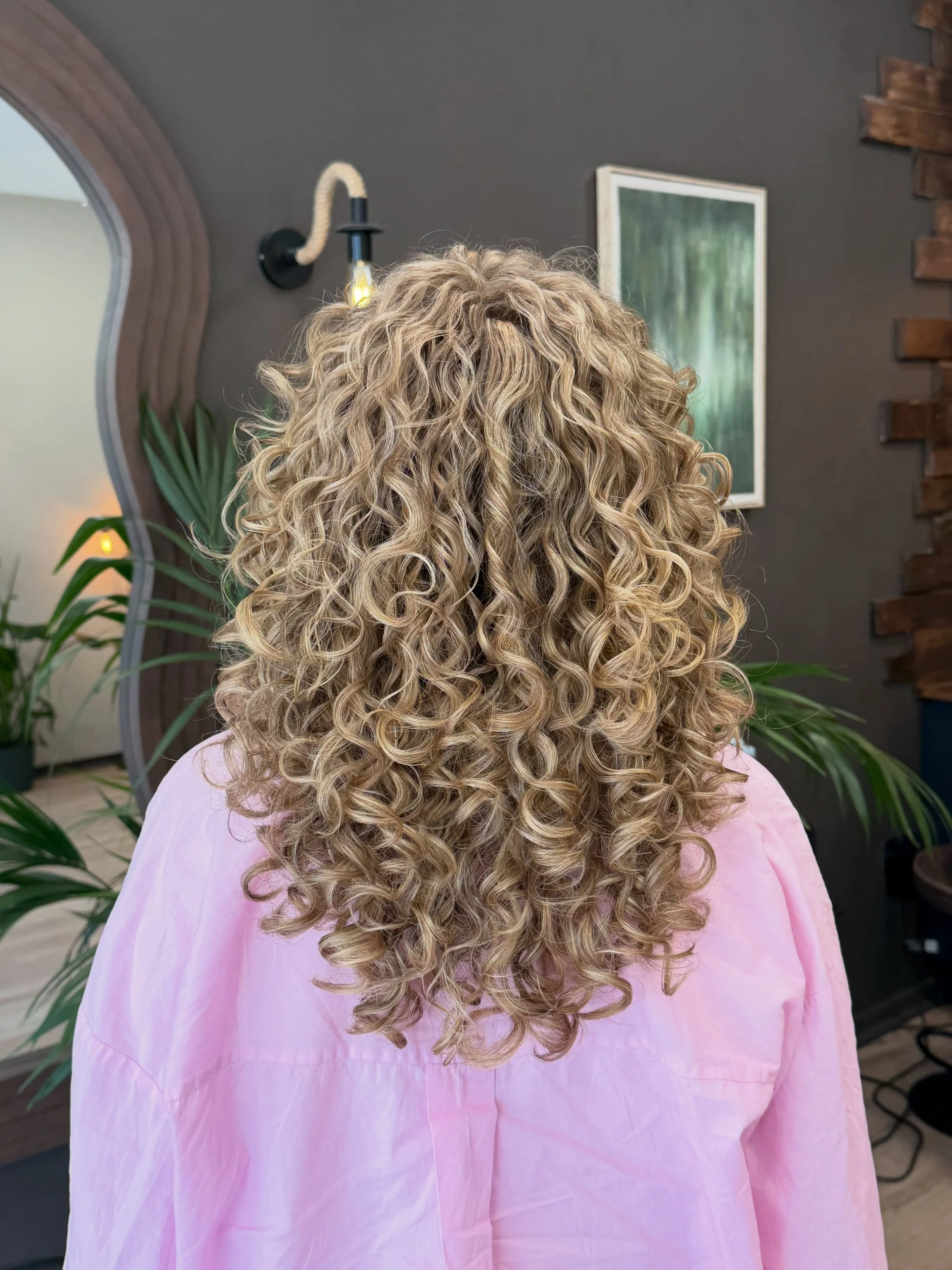 Heard through the grapevine vine. I have 2 haircut appointments tomorrow evening due to some last minute changes! Booking link on my page #hairkingcallum #curlspecialist