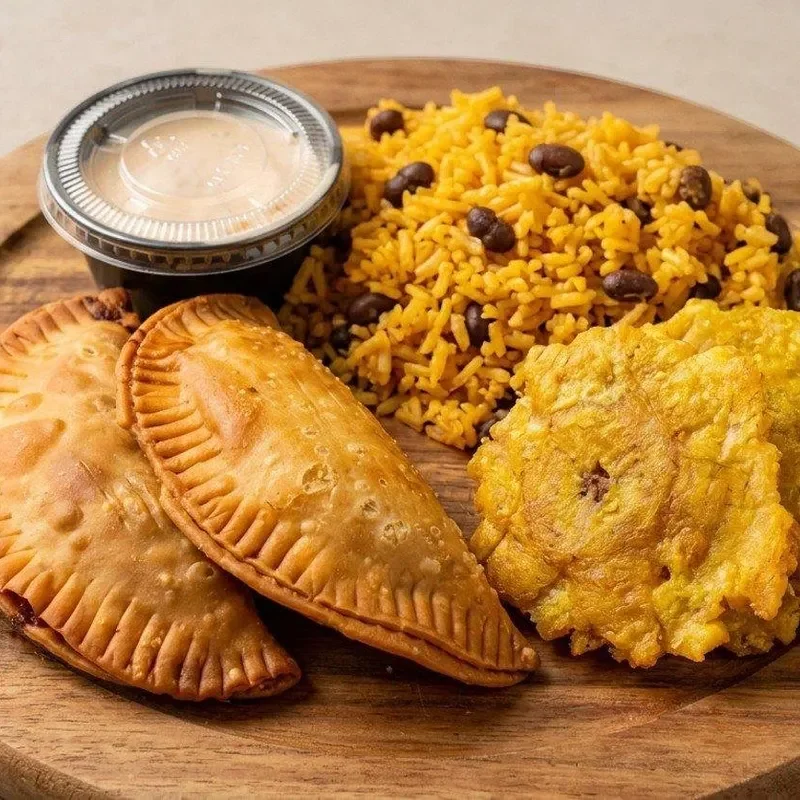 Round Trip Plate (2 empanadas, 2 sides, 1 Drink)