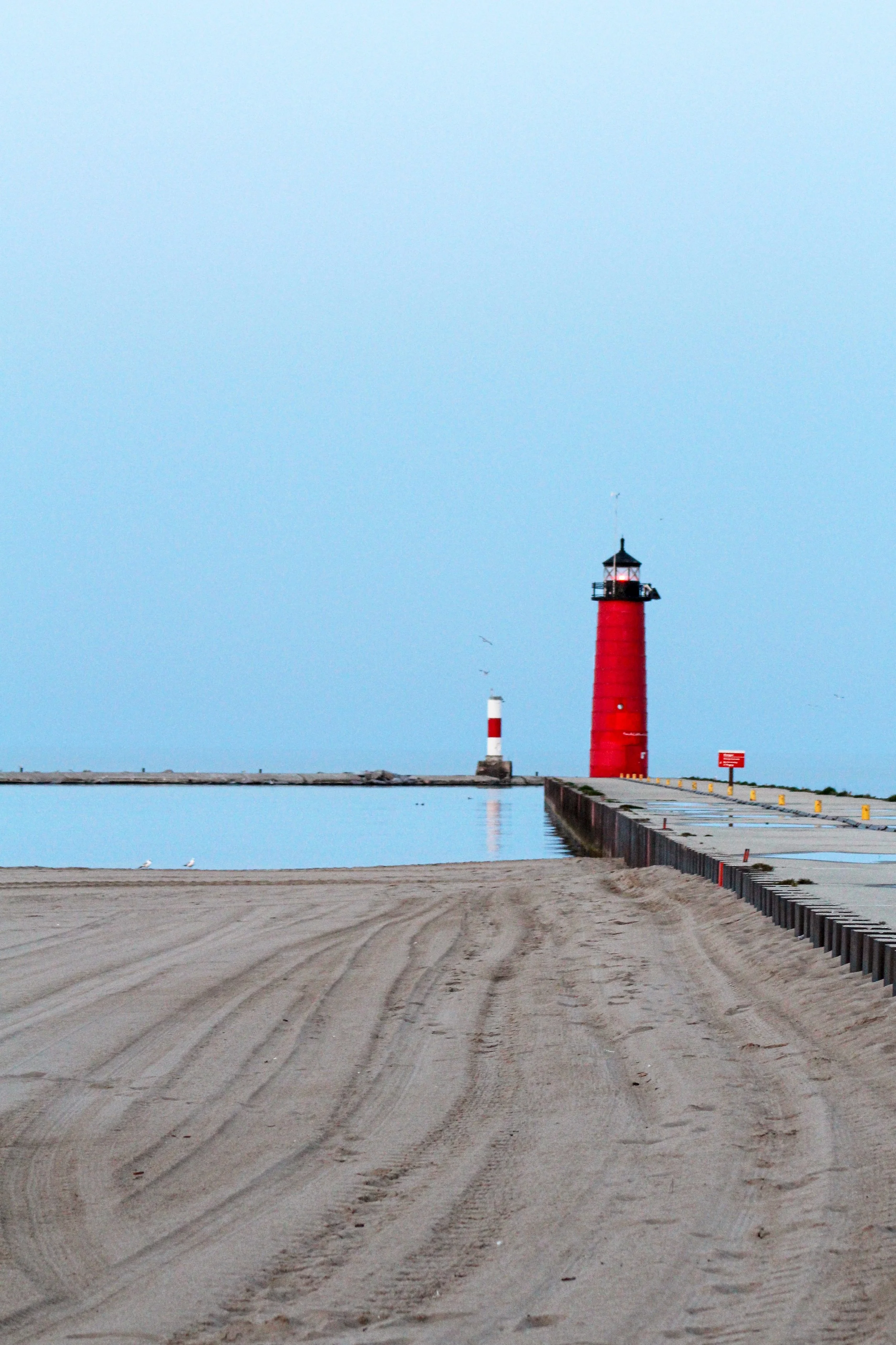 RedLighthouse.jpg