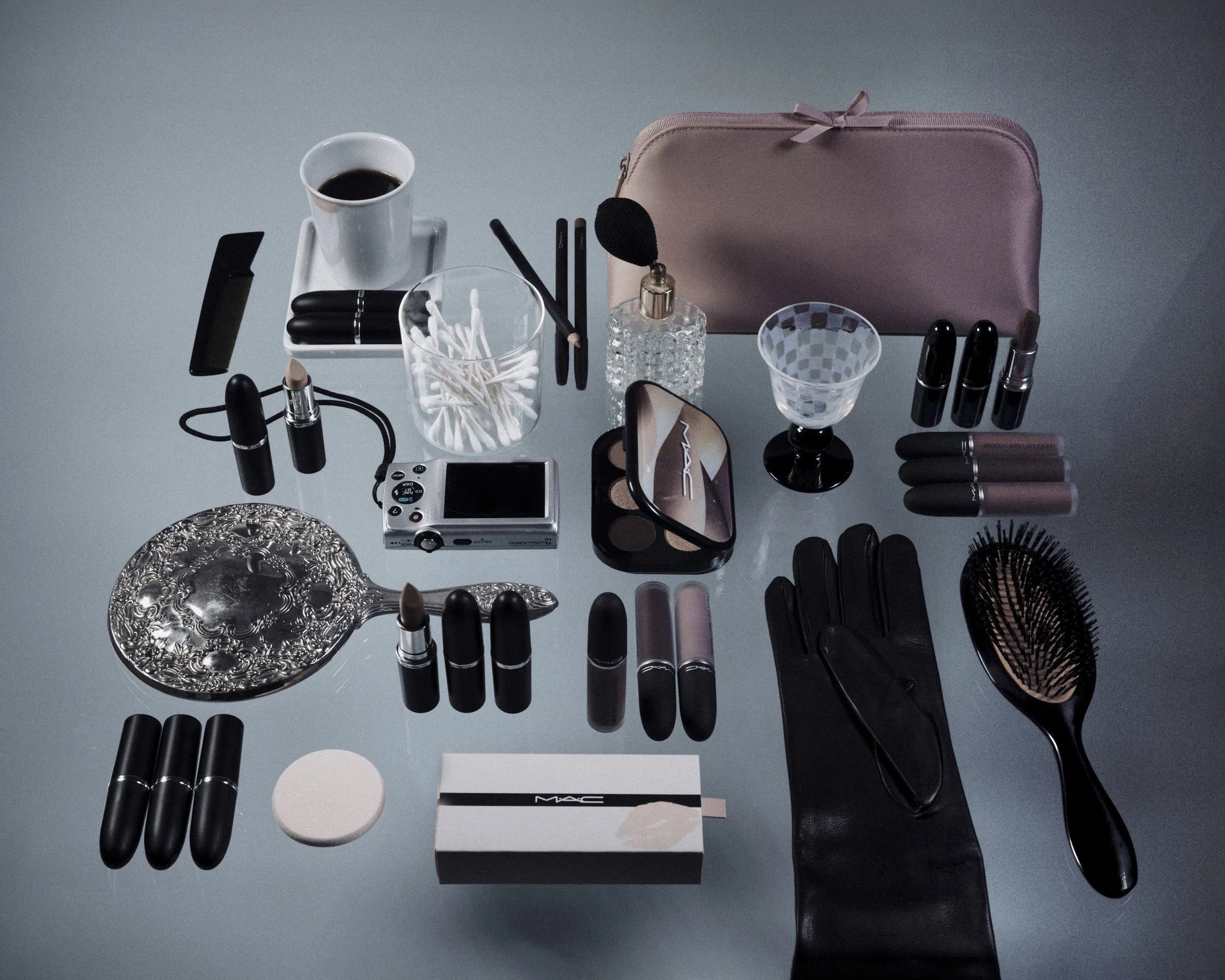 MAC_FY25_NUDES_GIFTING_GLOBALxCHINA_067 1.jpg