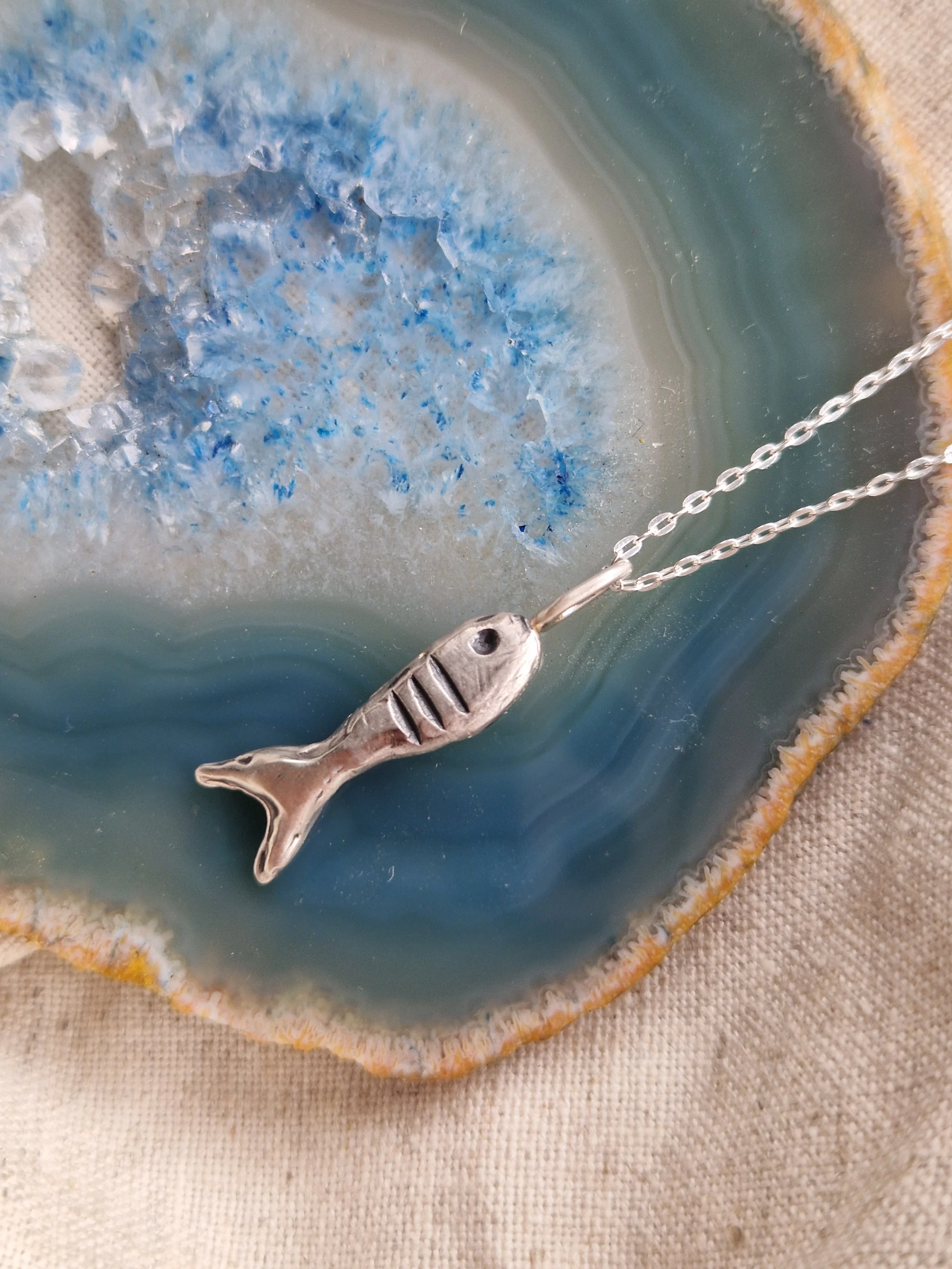 Shoal pendant